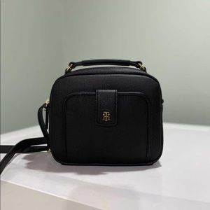 Tommy Hilfiger Crossbody Bag